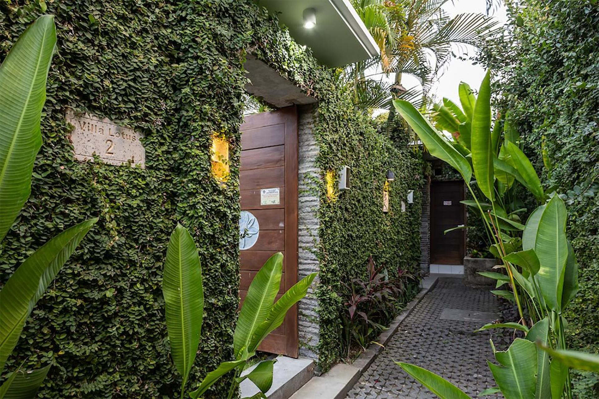 Villa Lotus By Optimum Bali Villas Seminyak  Exterior photo